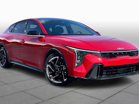 Used 2025 Kia K4 GT-Line w/ GT-Line Sunroof Package image 3