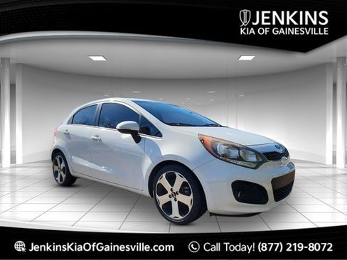 Used 2012 Kia Rio SX image 1