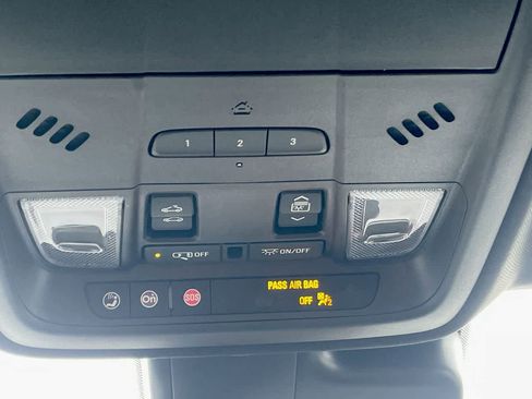 Certified 2023 Cadillac XT4 Sport image 32