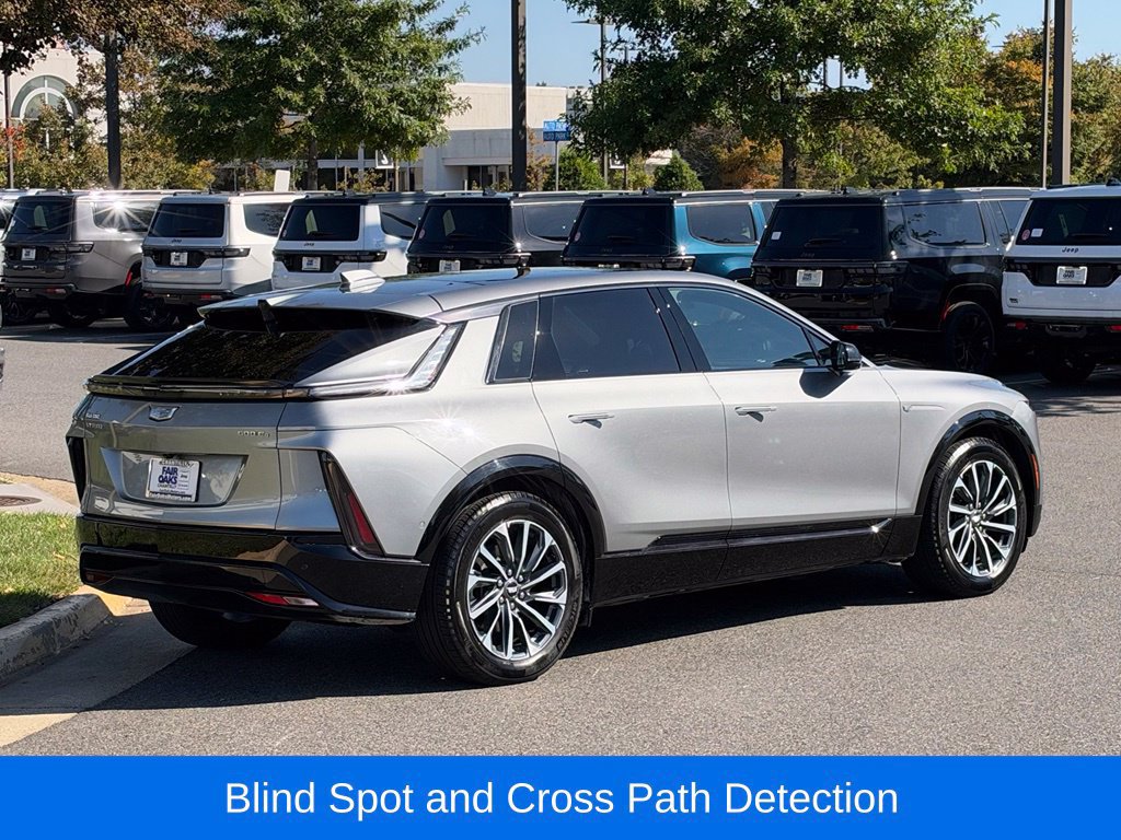 Used 2024 Cadillac Lyriq Sport w/ LPO, Floor Liner Package AWD/4WD image 8