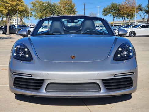 Used 2024 Porsche 718 Boxster image 8