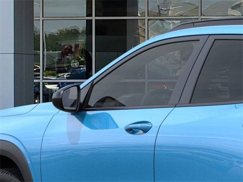 New 2026 Chevrolet Trax RS w/ Driver Confidence Package image 12