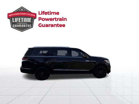 Used 2023 Lincoln Navigator L Reserve AWD/4WD image 7