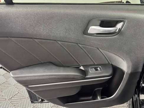 Used 2019 Dodge Charger GT RWD image 27