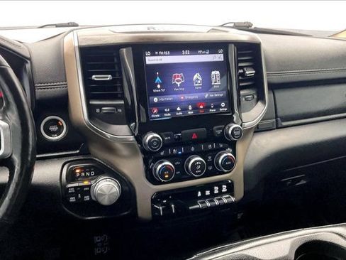Used 2019 RAM 1500 Laramie AWD/4WD image 5