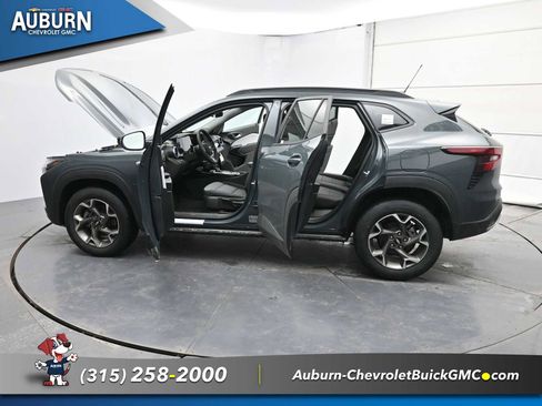 New 2026 Chevrolet Trax LT w/ LT Convenience Package image 34