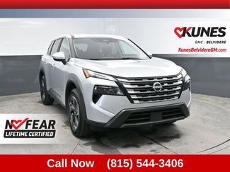 Used 2025 Nissan Rogue SV video 1