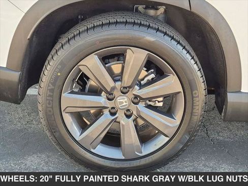 Used 2023 Honda Pilot Sport image 9