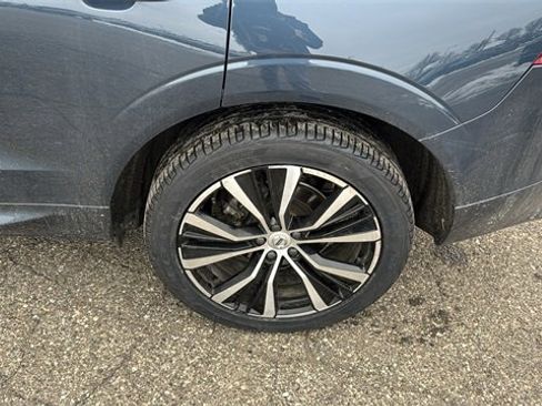 Used 2023 Volvo XC60 B5 Plus w/ Climate Package image 27