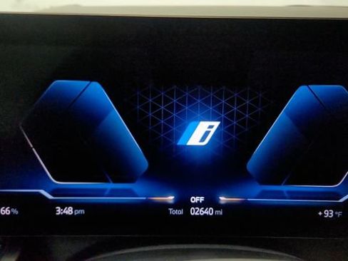 Used 2024 BMW i5 eDrive40i w/ M Sport Package RWD image 56