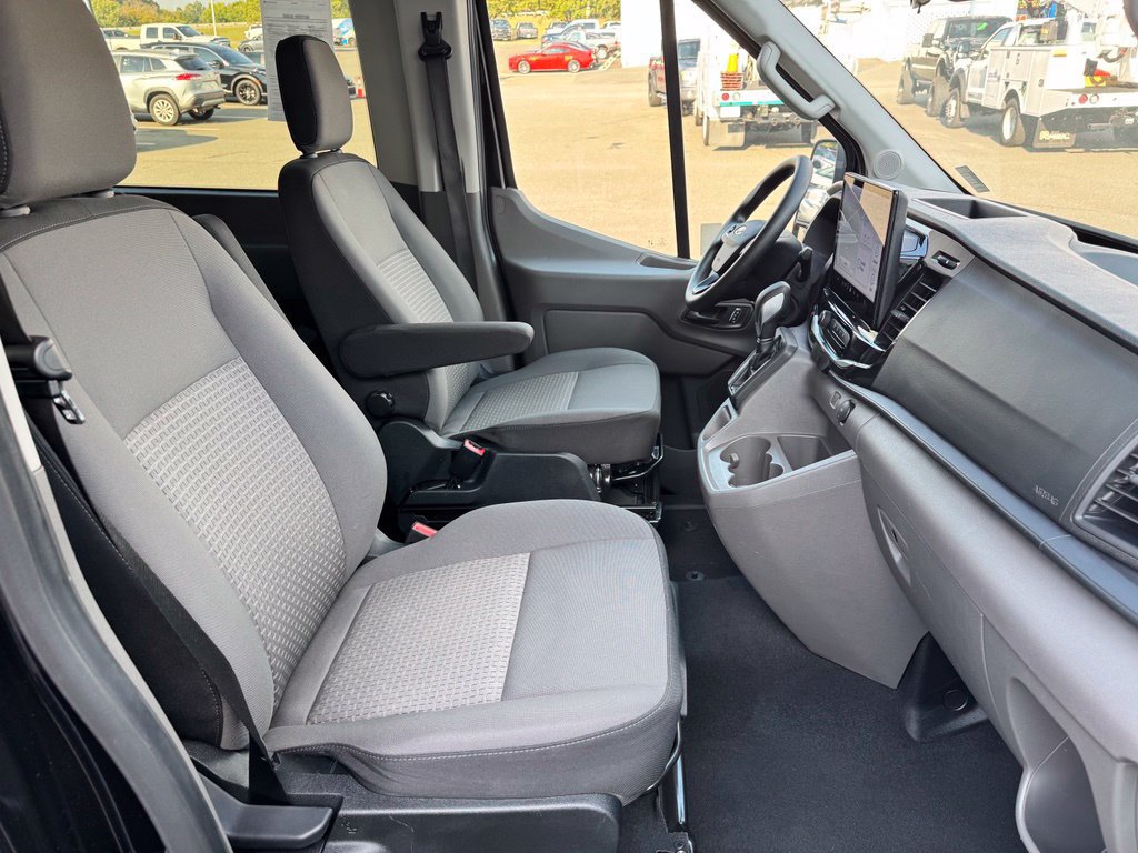 Used 2025 Ford Transit 350 XLT RWD image 23