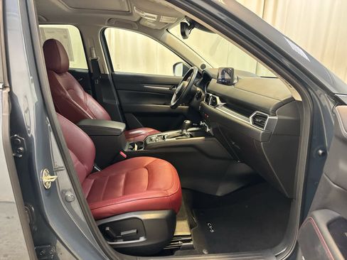 Used 2021 MAZDA CX-5 Carbon Edition image 14