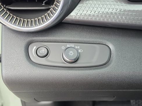 New 2026 Chevrolet Trax ACTIV w/ Driver Confidence Package FWD image 28