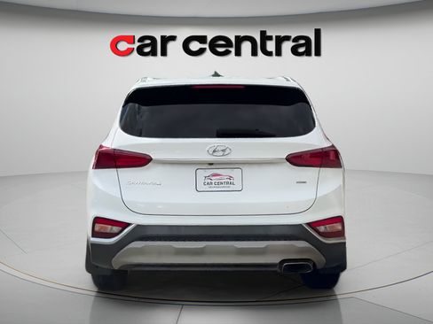 Used 2019 Hyundai Santa Fe SE w/ Cargo Package AWD/4WD image 4