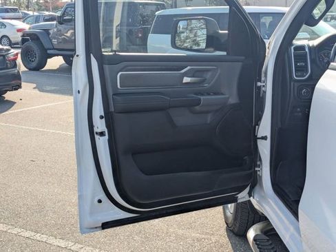 Used 2022 RAM 1500 Big Horn image 25