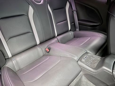 Used 2016 Chevrolet Camaro SS RWD image 14