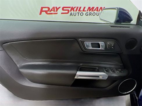 Used 2019 Ford Mustang GT Premium w/ Equipment Group 401A image 29