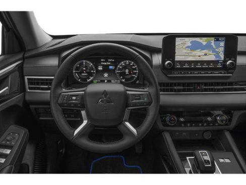 New 2025 Mitsubishi Outlander SE image 6