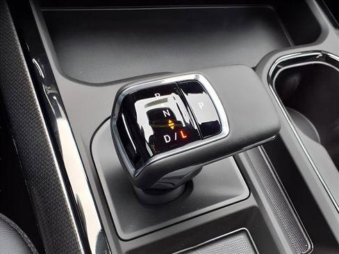 New 2026 Chevrolet Silverado 1500 ZR2 image 16