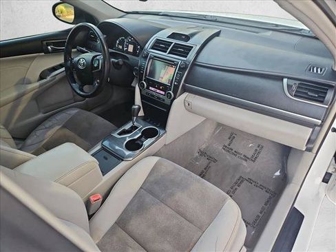 Used 2014 Toyota Camry XLE w/ Leather Package FWD image 23