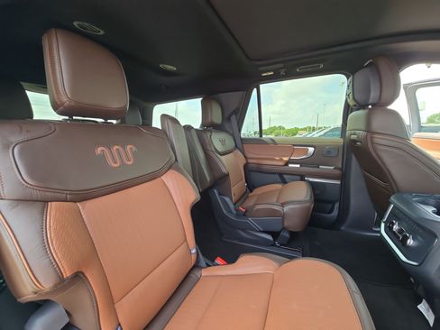 Used 2026 Ford Expedition King Ranch AWD/4WD image 30