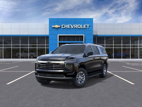 New 2026 Chevrolet Suburban LT w/ Comfort Package image 8