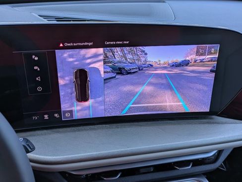 Used 2025 Audi Q5 Premium Plus w/ Premium Plus AWD/4WD image 15