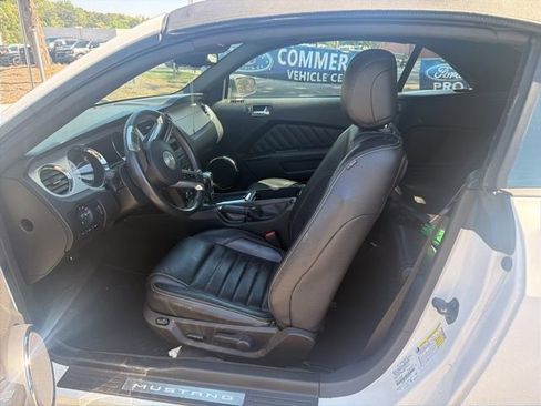 Used 2012 Ford Mustang Premium image 5