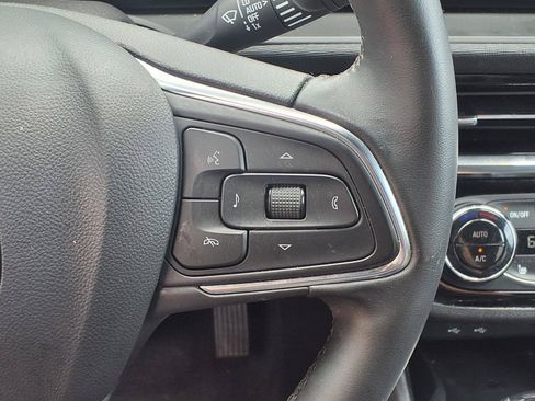 Used 2024 Buick Envista Sport Touring w/ Convenience I Package FWD image 15