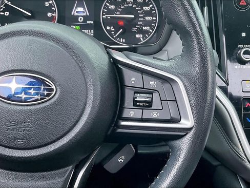 Used 2022 Subaru Outback Limited image 21