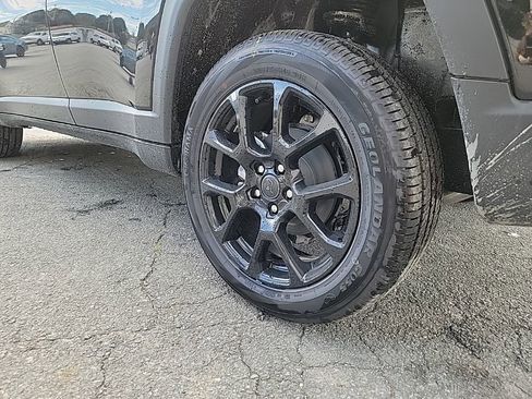 New 2026 Jeep Compass Latitude w/ Quick Order Package 29K image 17