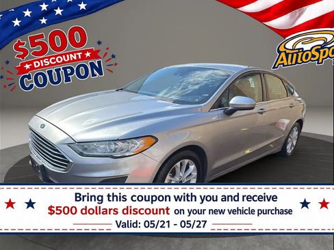 Used 2020 Ford Fusion SE FWD image 1