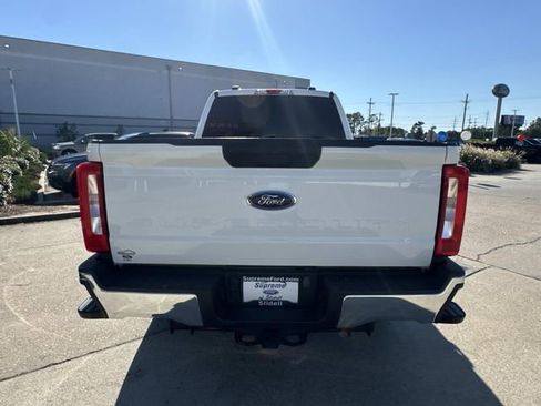 Used 2023 Ford F250 XLT image 5