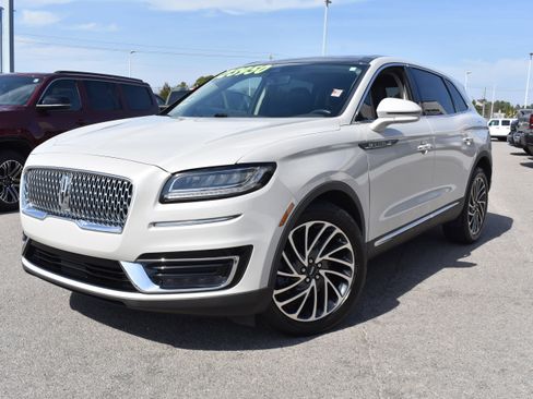 Used 2020 Lincoln Nautilus Reserve image 5