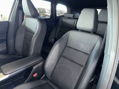 Used 2025 BMW X1 xDrive28i w/ Technology Package image 33