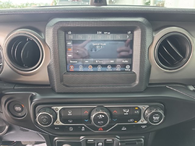 Used 2021 Jeep Gladiator Sport AWD/4WD image 20