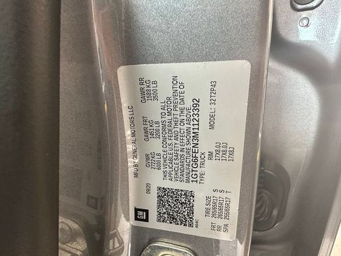 Used 2021 GMC Canyon AT4 w/ Driver Alert Package AWD/4WD image 40