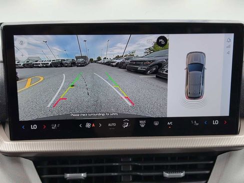 New 2025 Ford Explorer Active w/ Active Comfort Package image 23