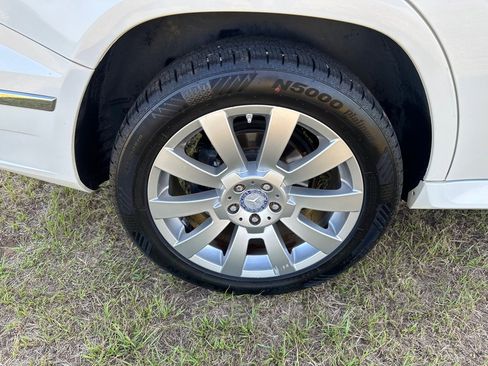 Used 2012 Mercedes-Benz GLK 350 4MATIC image 10