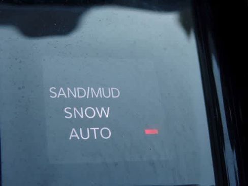 Used 2025 Jeep Compass Limited AWD/4WD image 36