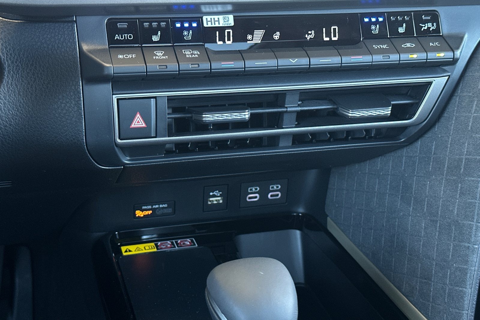 New 2026 Toyota Camry XLE w/ Premium Package FWD image 22