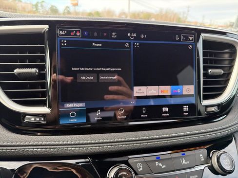 New 2026 Chrysler Pacifica Select image 25