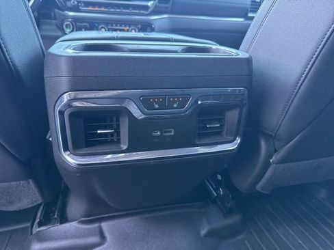 Certified 2022 Chevrolet Silverado 1500 LTZ w/ LTZ Convenience Package II image 33