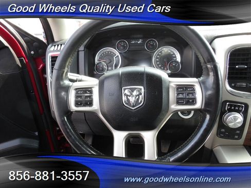 Used 2014 RAM 1500 Laramie w/ Convenience Group AWD/4WD image 17