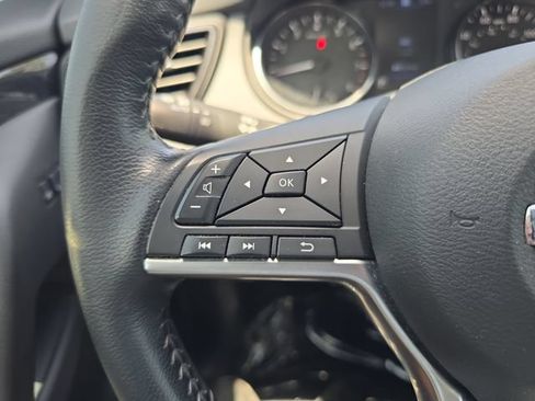 Used 2022 Nissan Rogue Sport SL w/ Premium Package AWD/4WD image 22