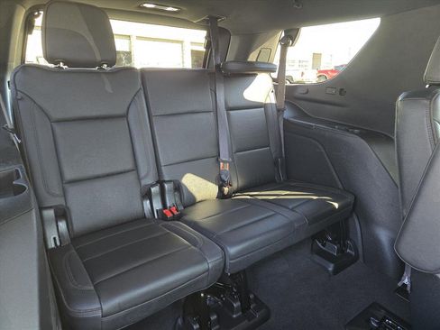 Used 2022 Chevrolet Tahoe High Country image 13