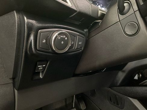 Used 2017 Lincoln MKX Select w/ Select Plus Package AWD/4WD image 17