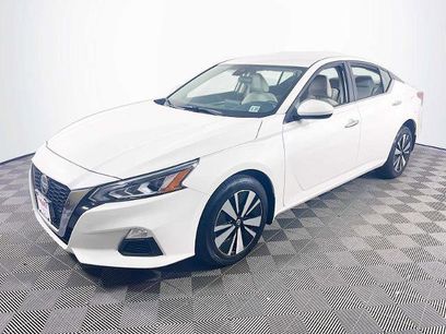 Certified 2022 Nissan Altima 2.5 SV