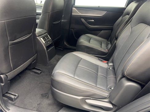 Used 2024 MAZDA CX-90 3.3 Turbo w/ Preferred Package image 33