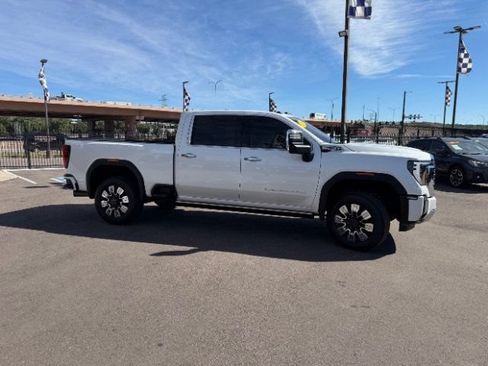 Used 2025 GMC Sierra 2500 Denali w/ Denali Reserve Package AWD/4WD image 22